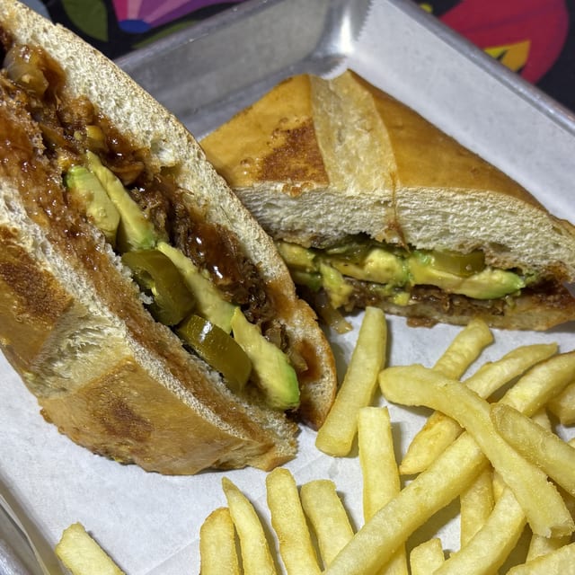 BBQ Sandwich.